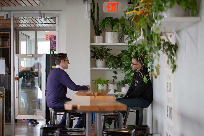 Motionparcel Kitchen Lounge